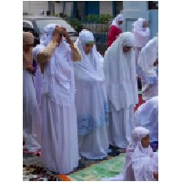 Idul Fitri prayers-600.jpg